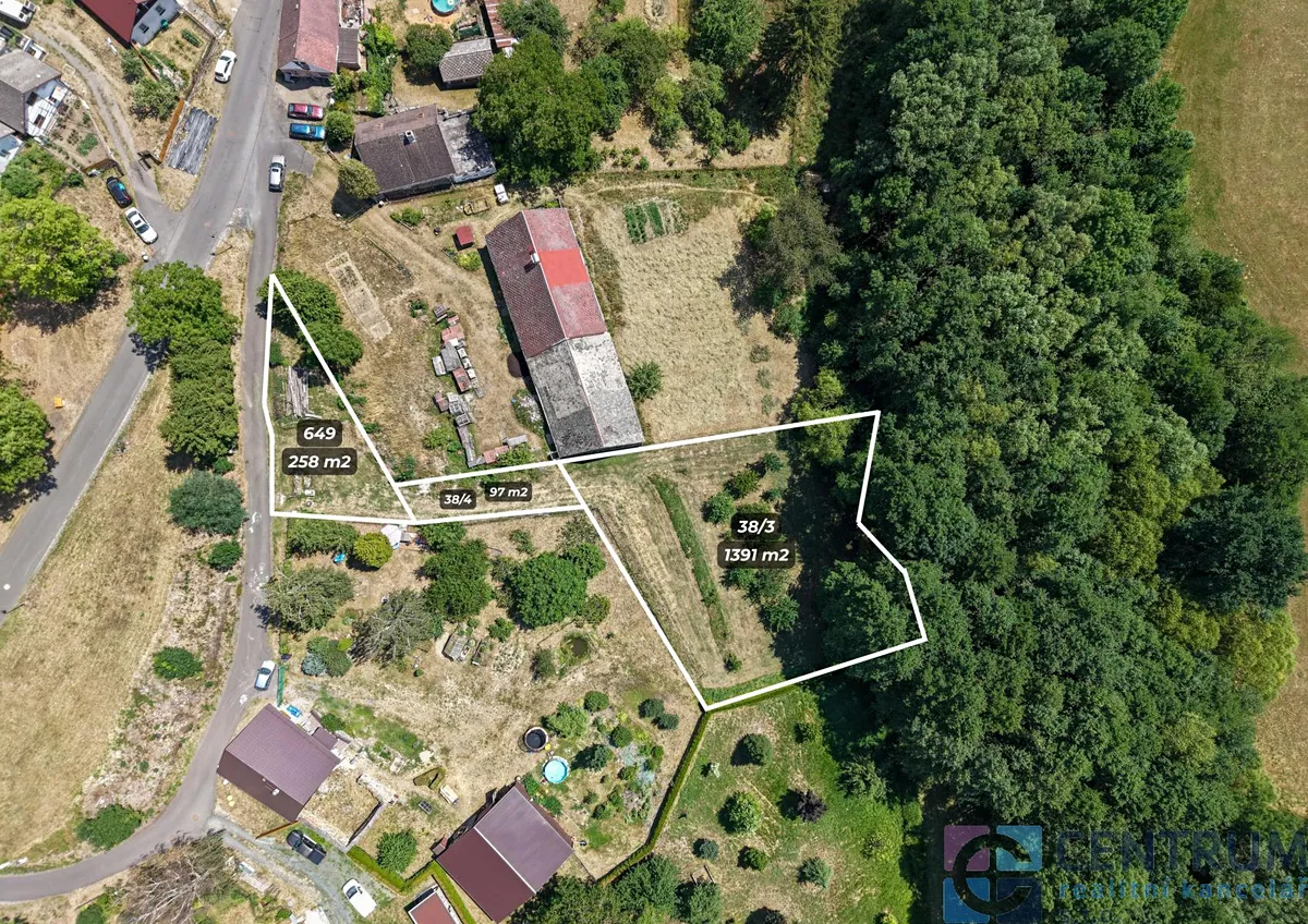 Prodej stavebního pozemku 1746 m²